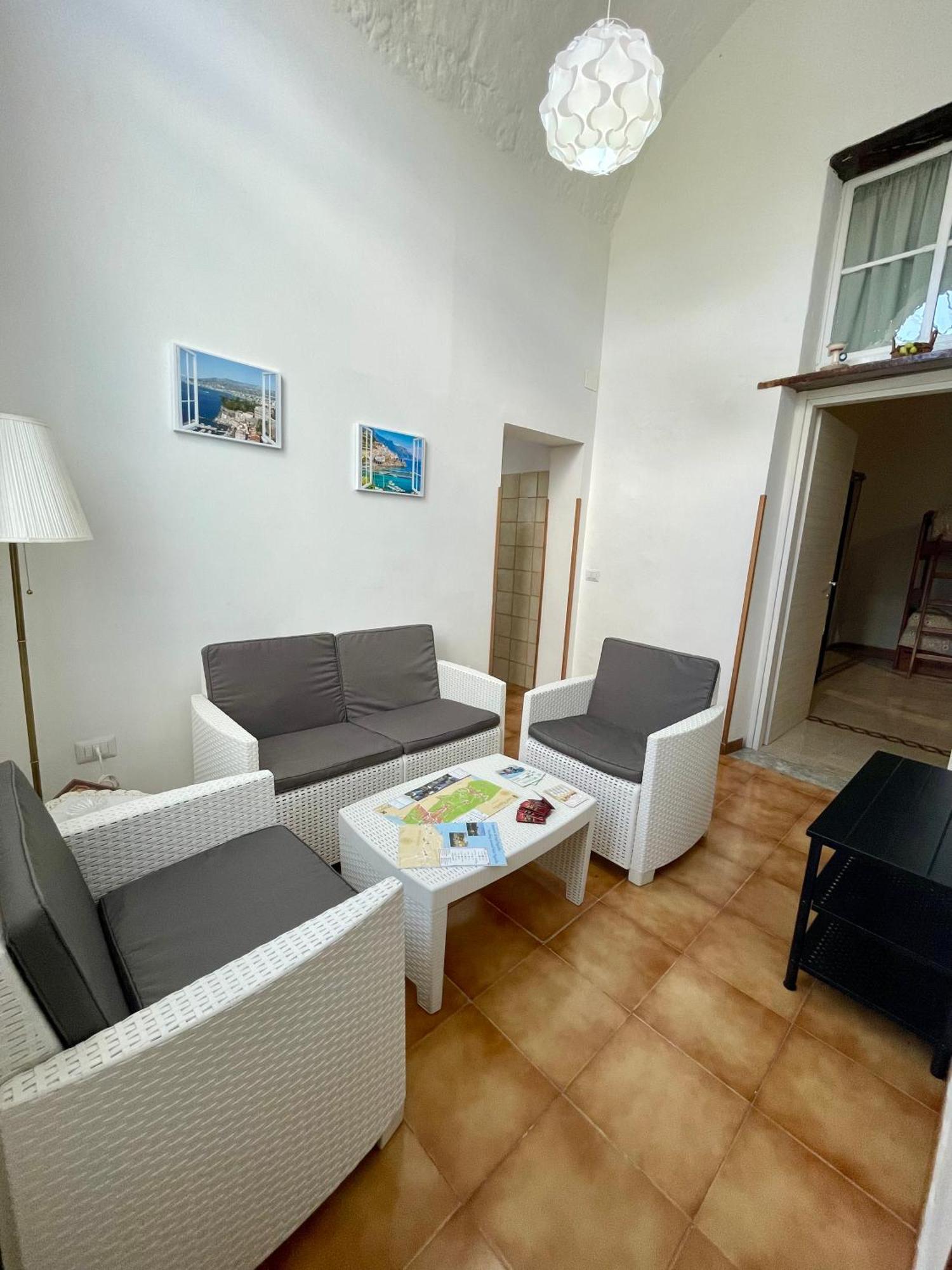 Mena Holiday House Villa Sant'Agnello Exterior photo